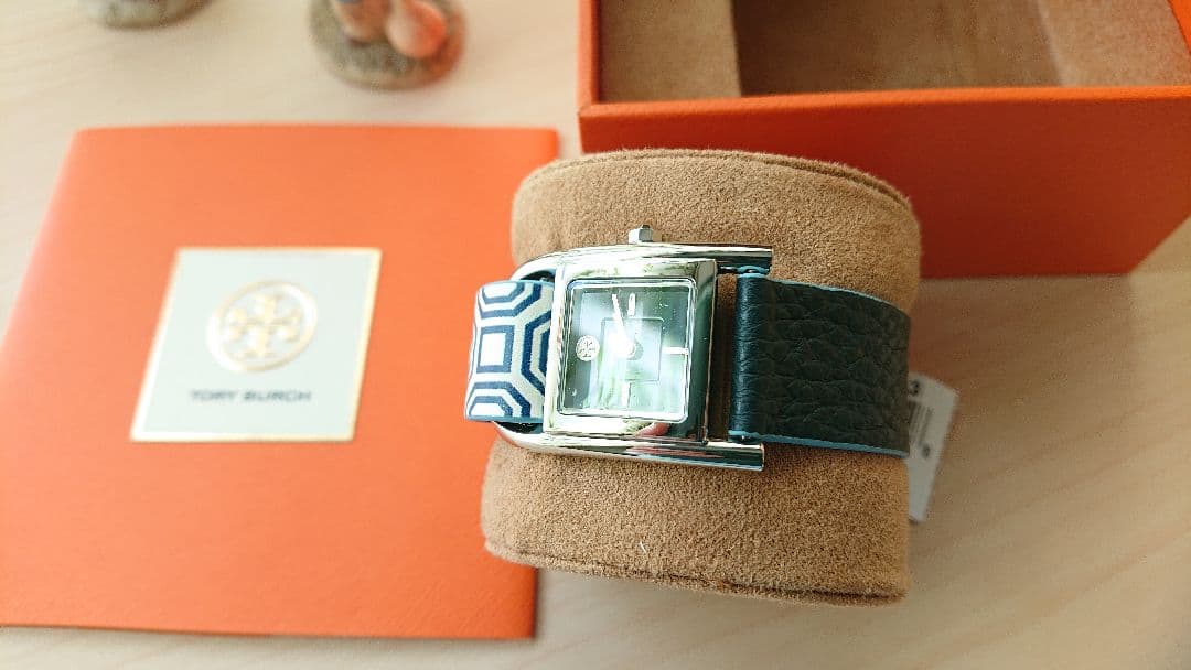 (新品 半額sale！)Tory Burch ブランド レディース クオーツ時計