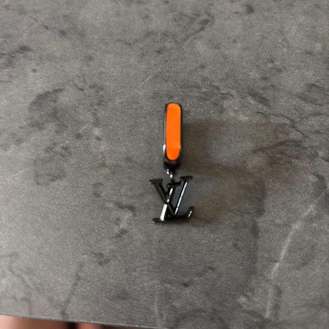 LOUIS VUITTON ブックル ドレイユ・パラダイス チェーン