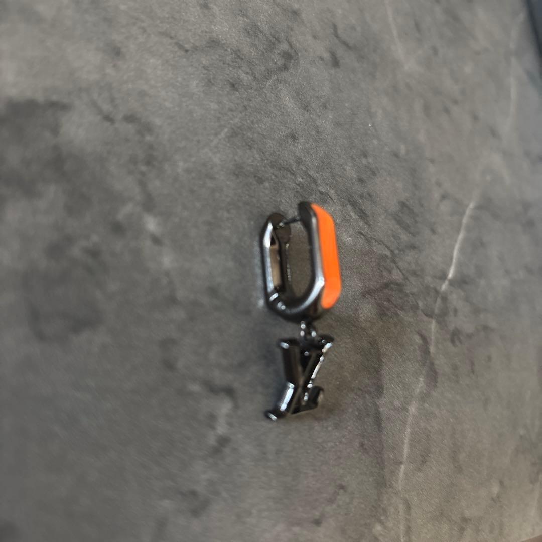 LOUIS VUITTON ブックル ドレイユ・パラダイス チェーン