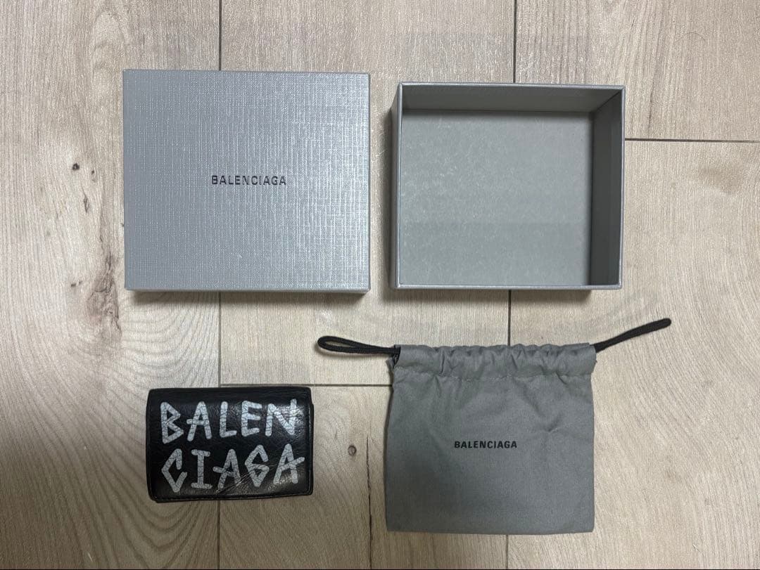 【製造番号あり】BALENCIAGA バレンシアガ 3つ折り財布