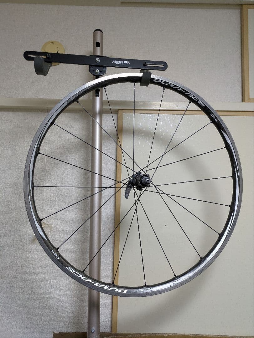 DuraAce wh-9000 c24 チューブレス　シマノ