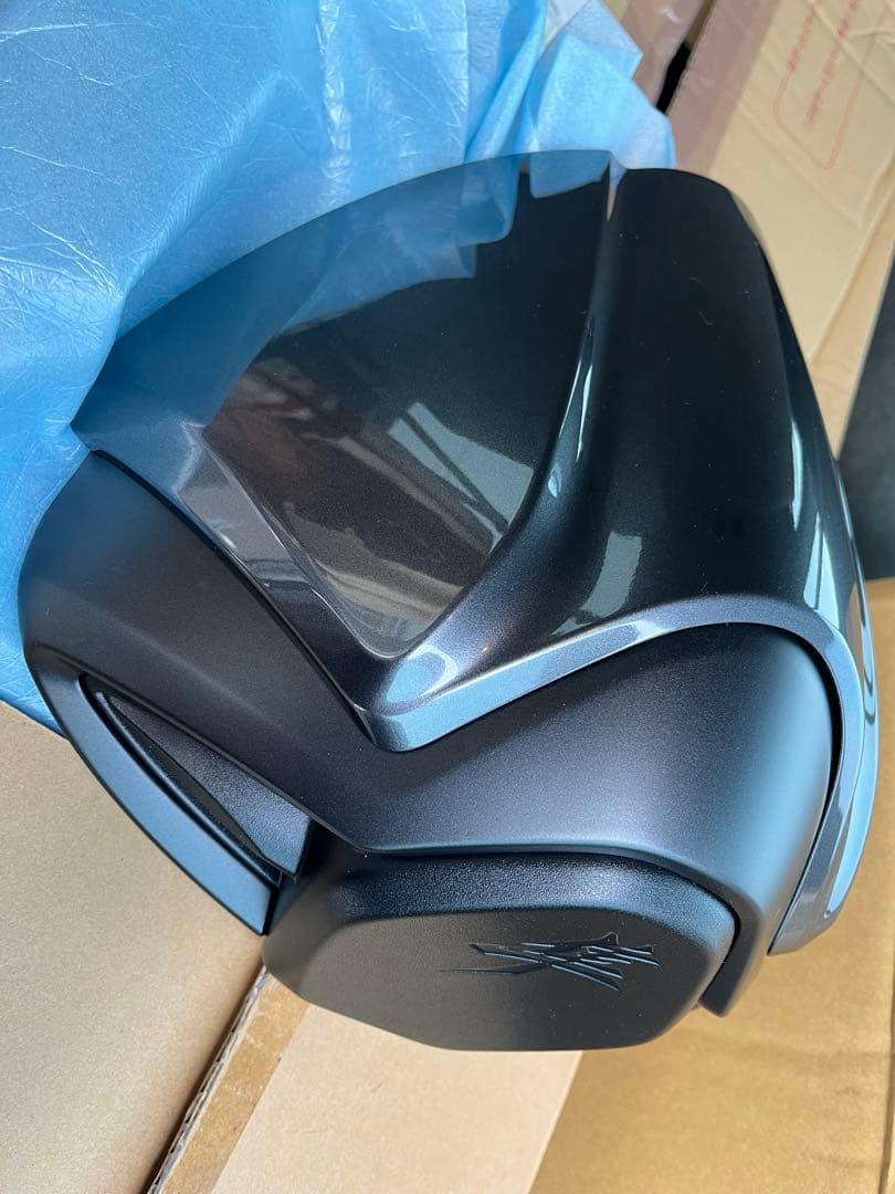 澤*幸様 スズキ　隼　ハヤブサ　シングルシートカウル　3型