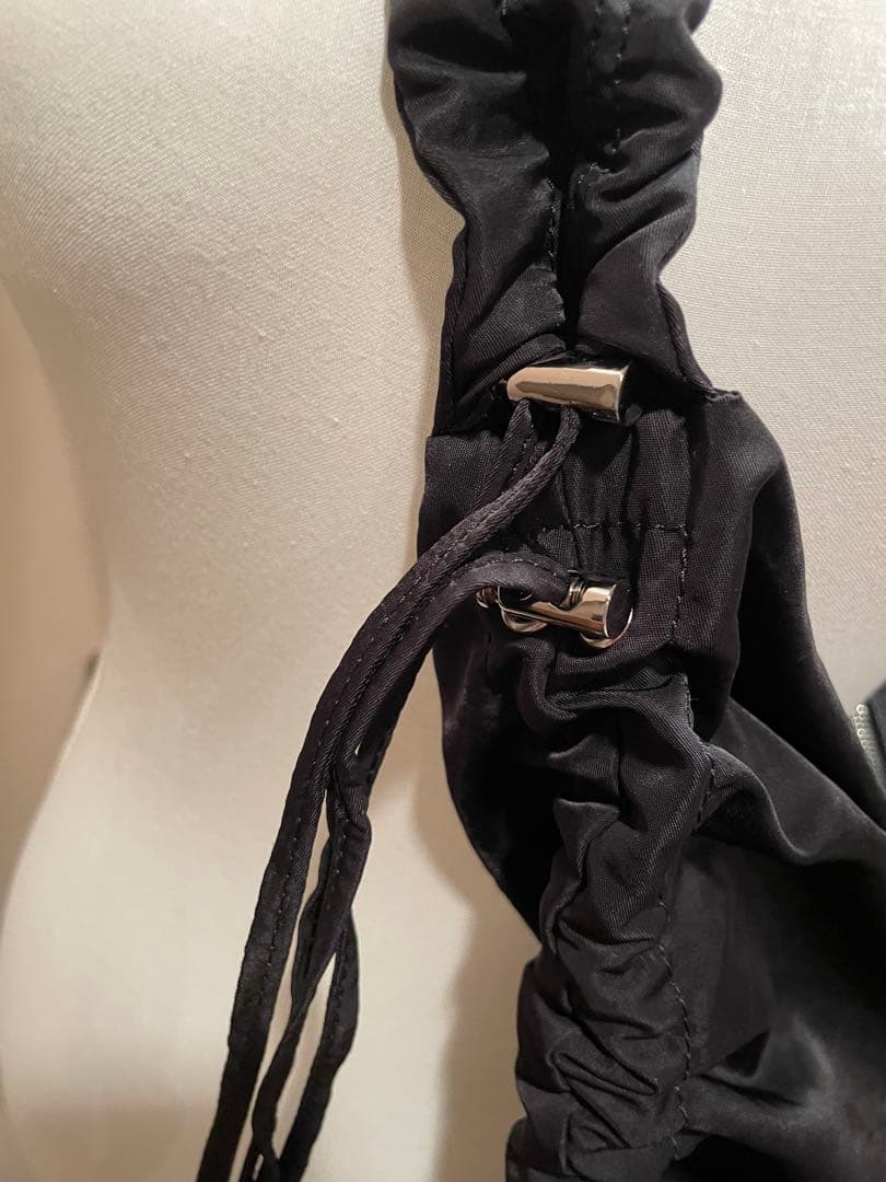 【美品】hun RODESKO　Gather big ショルダーバッグ　ブラック