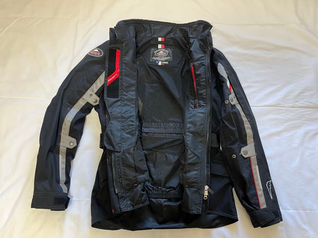 クシタニ　ゴアテックスオールウェザージャケット Ｌサイズ　インナーダウン付き