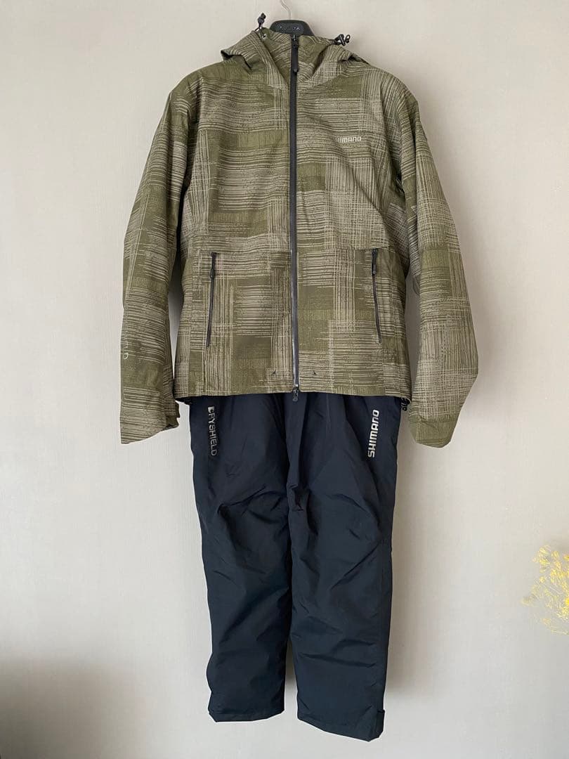 【美品】シマノ防水防寒着上下セット（XLサイズ）