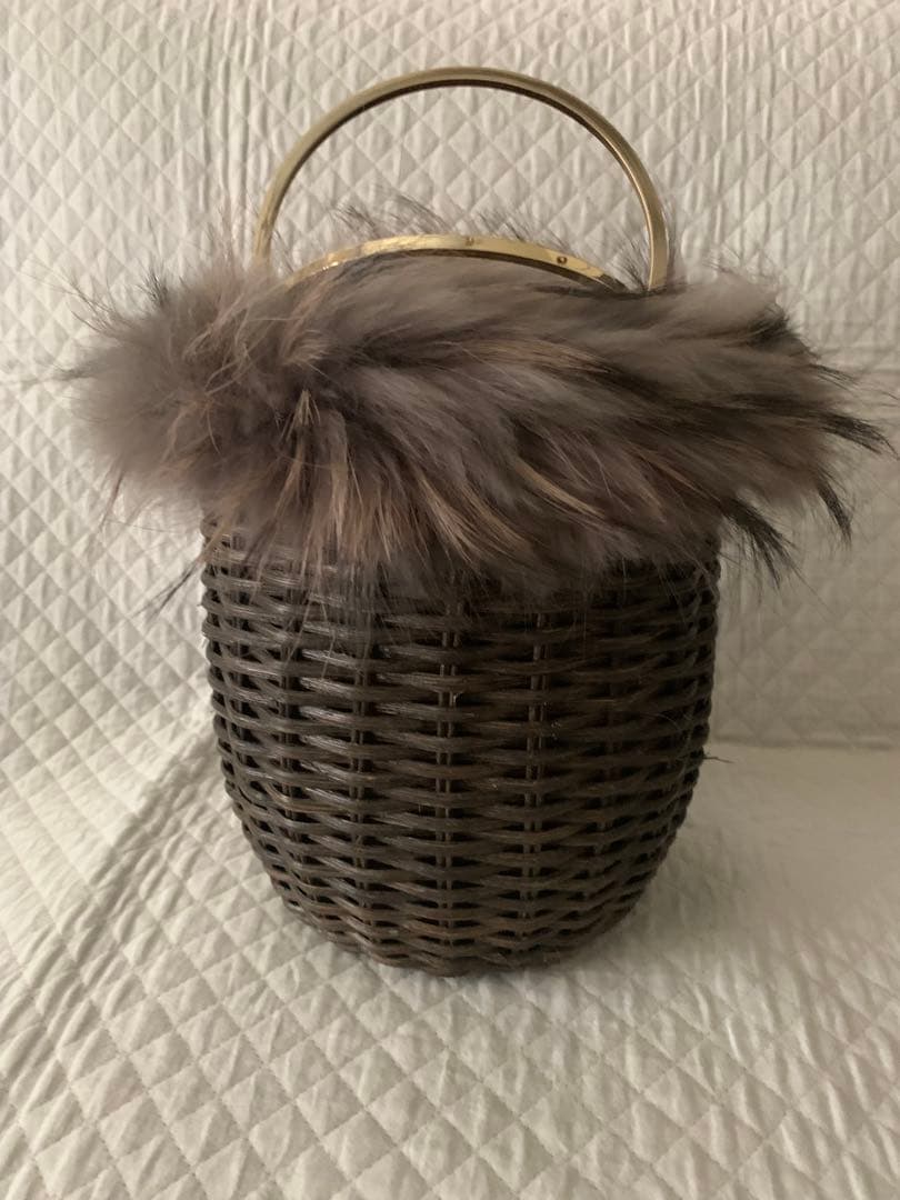 VIOLAdOROヴィオラドーロファー付きかごバッグ