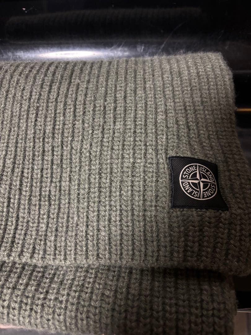 STONE  グレー マフラー