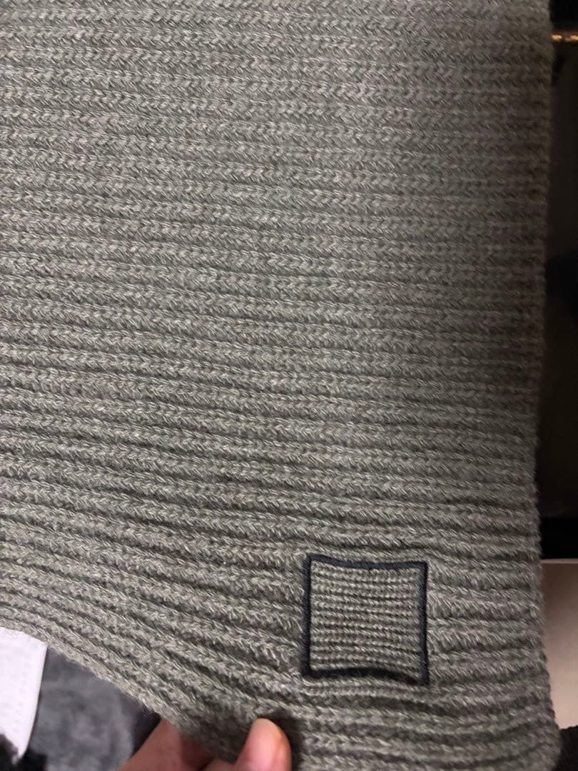 STONE  グレー マフラー