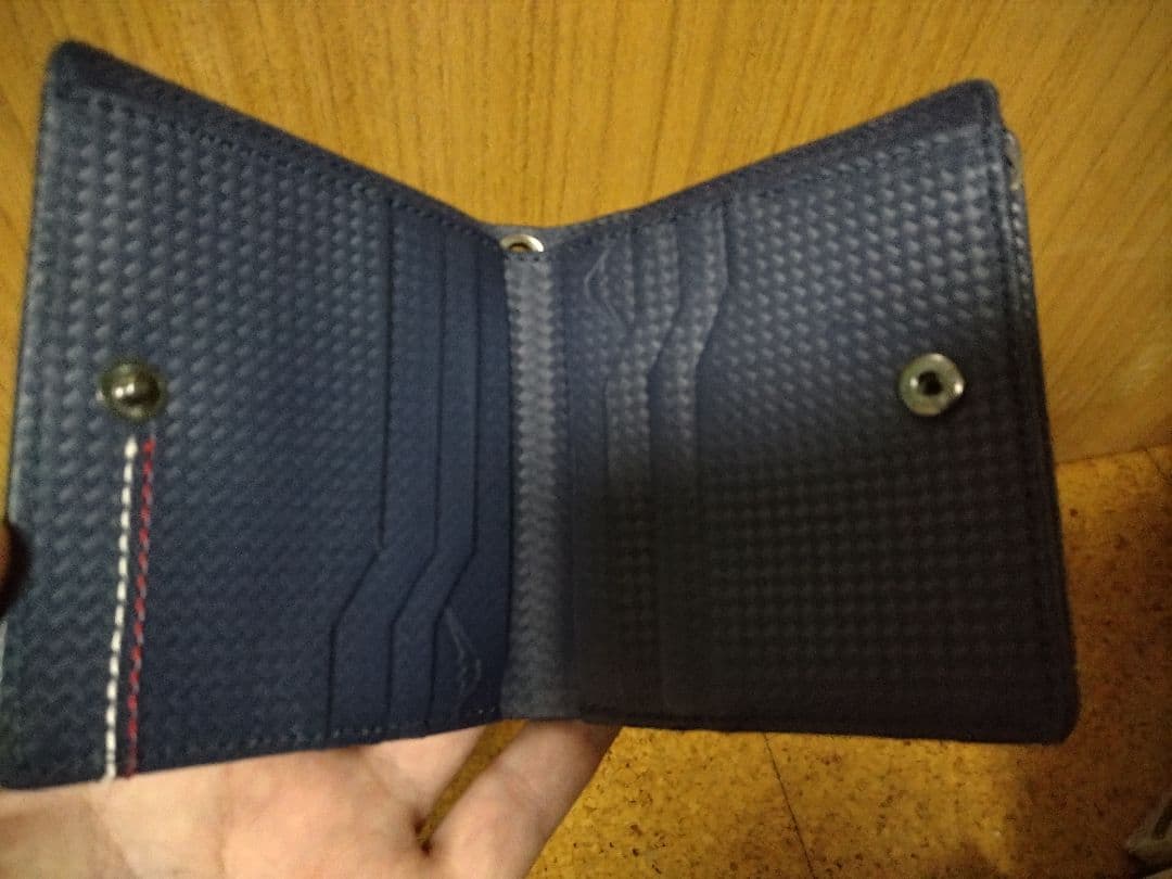 KUSHITANI クシタニ　ファスナー付き財布　P-4323 カーボンネイビー