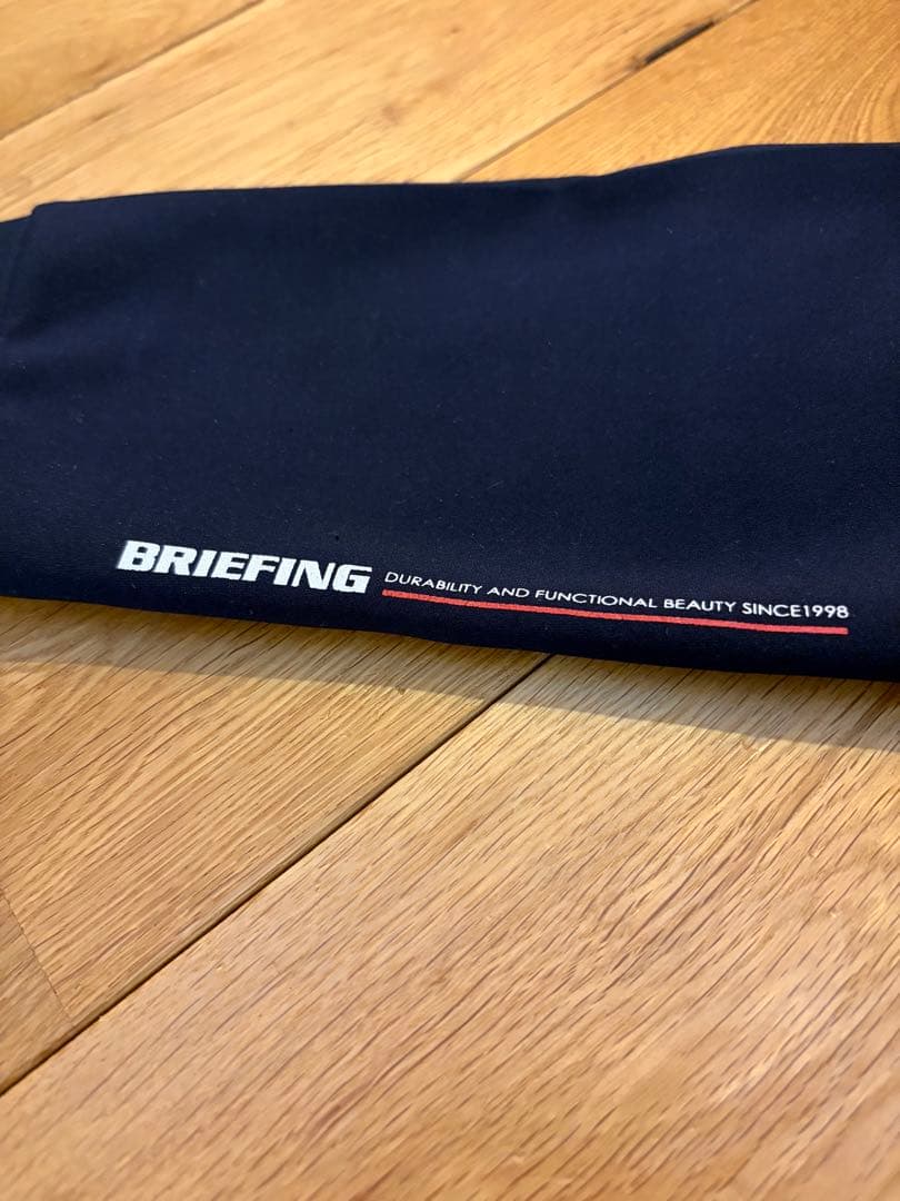 BRIEFING フルジップパーカー