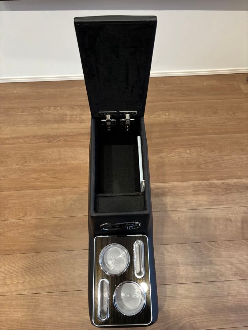 90ノア　VOXY センターコンソール