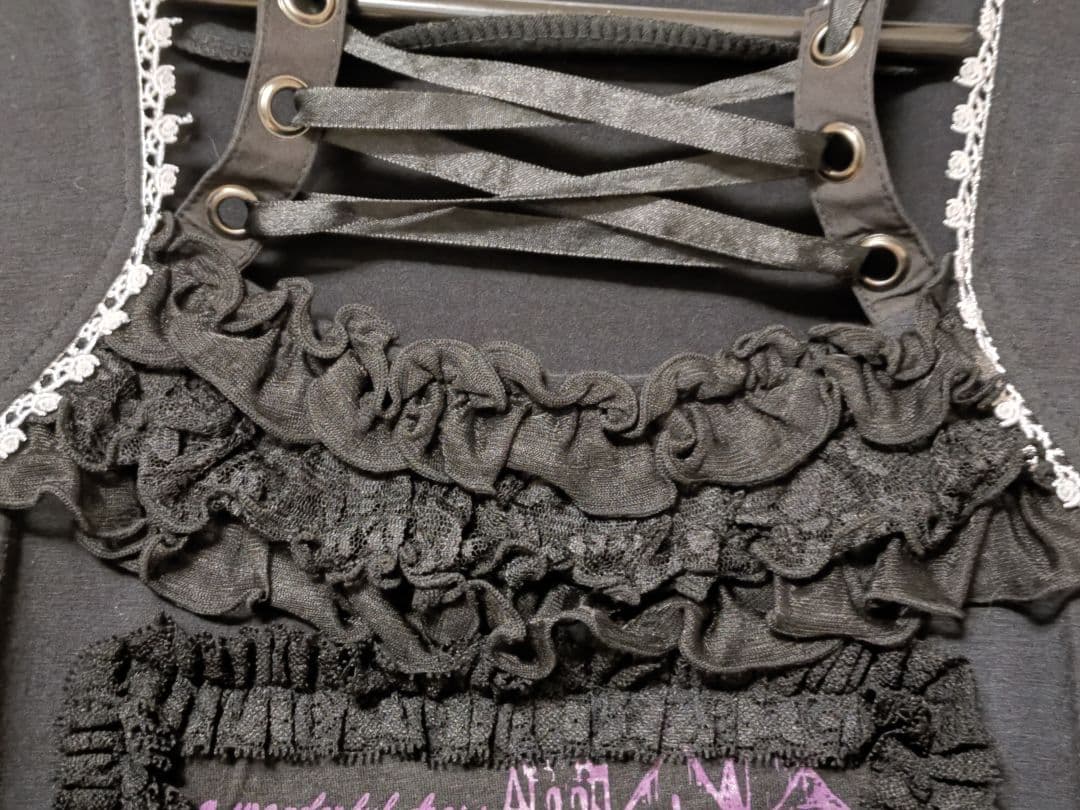 【美品】h.NAOTO「FRILL」 レースアップ長袖カットソー 黒