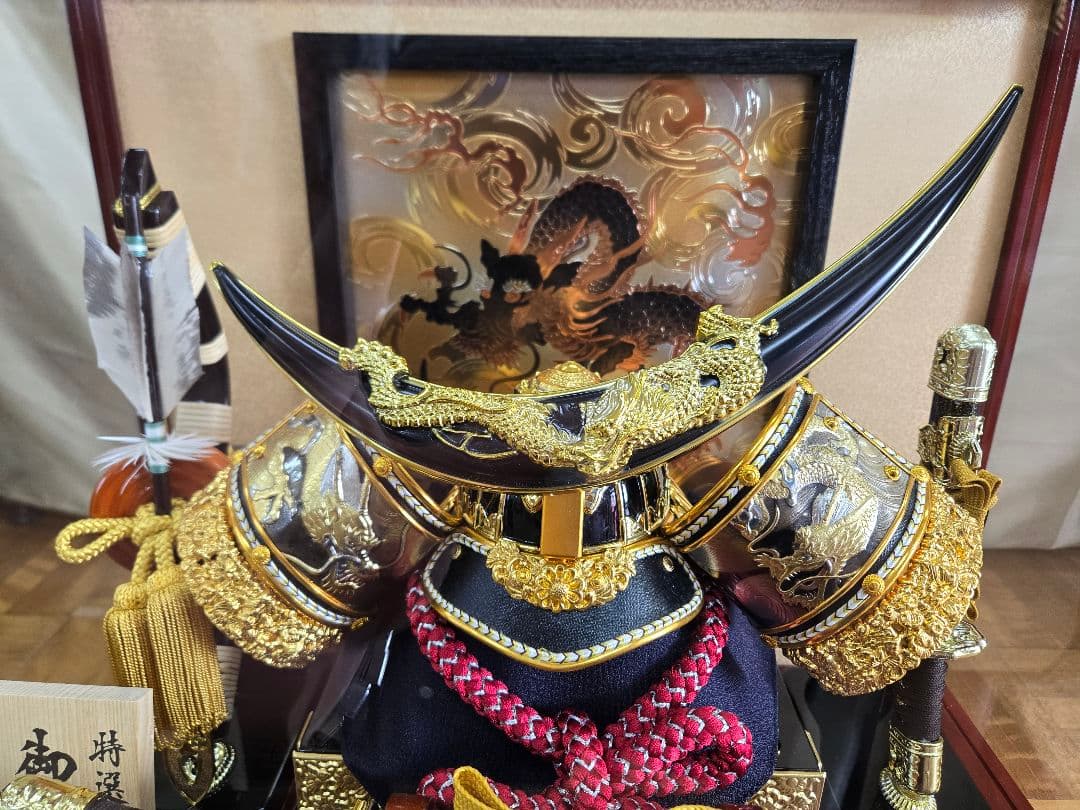 【展示品限り】五月人形　兜　伊達政宗　ケース飾り　※閉店セール　K7