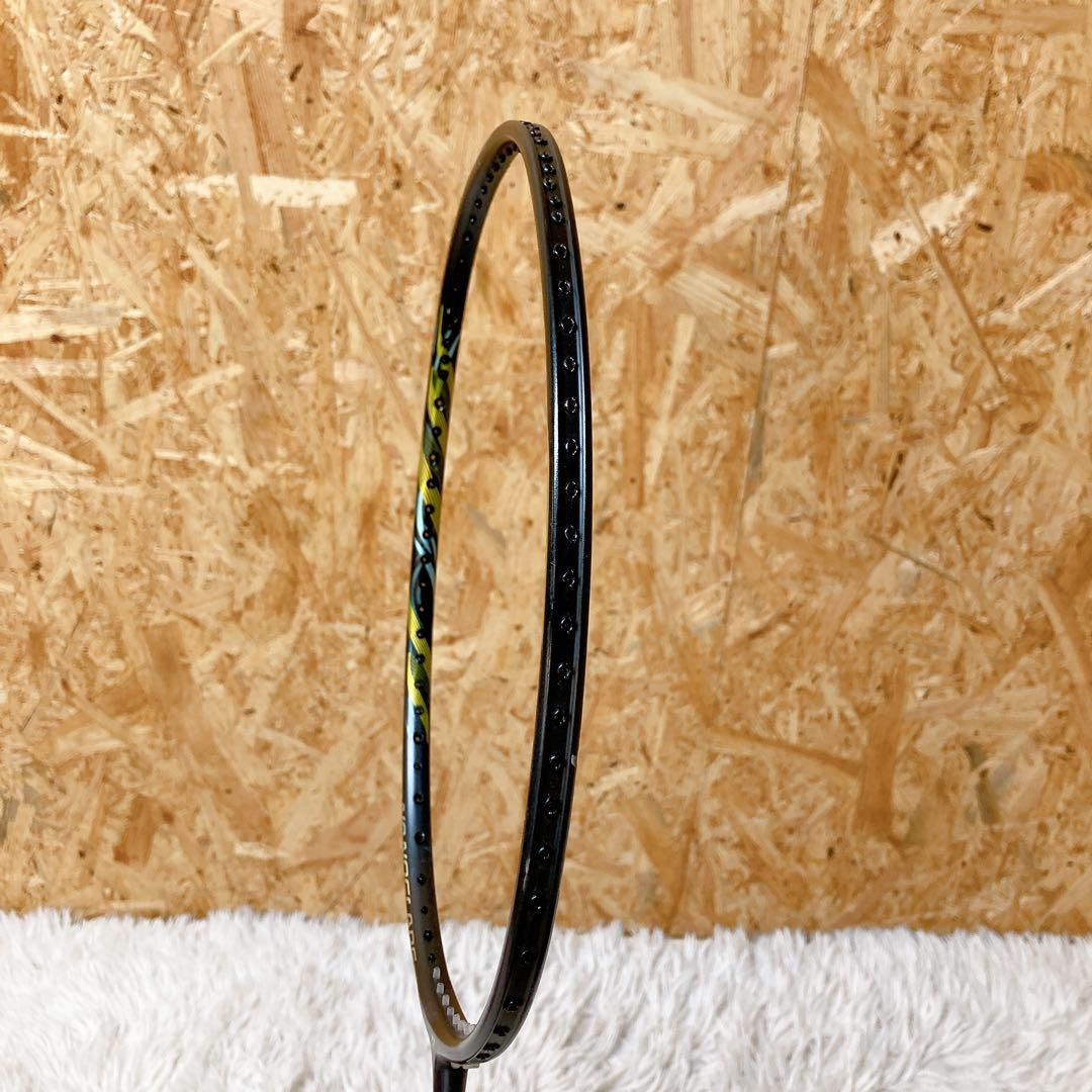 YONEX nanoflame 800 LT バトミントンラケット　5UG5