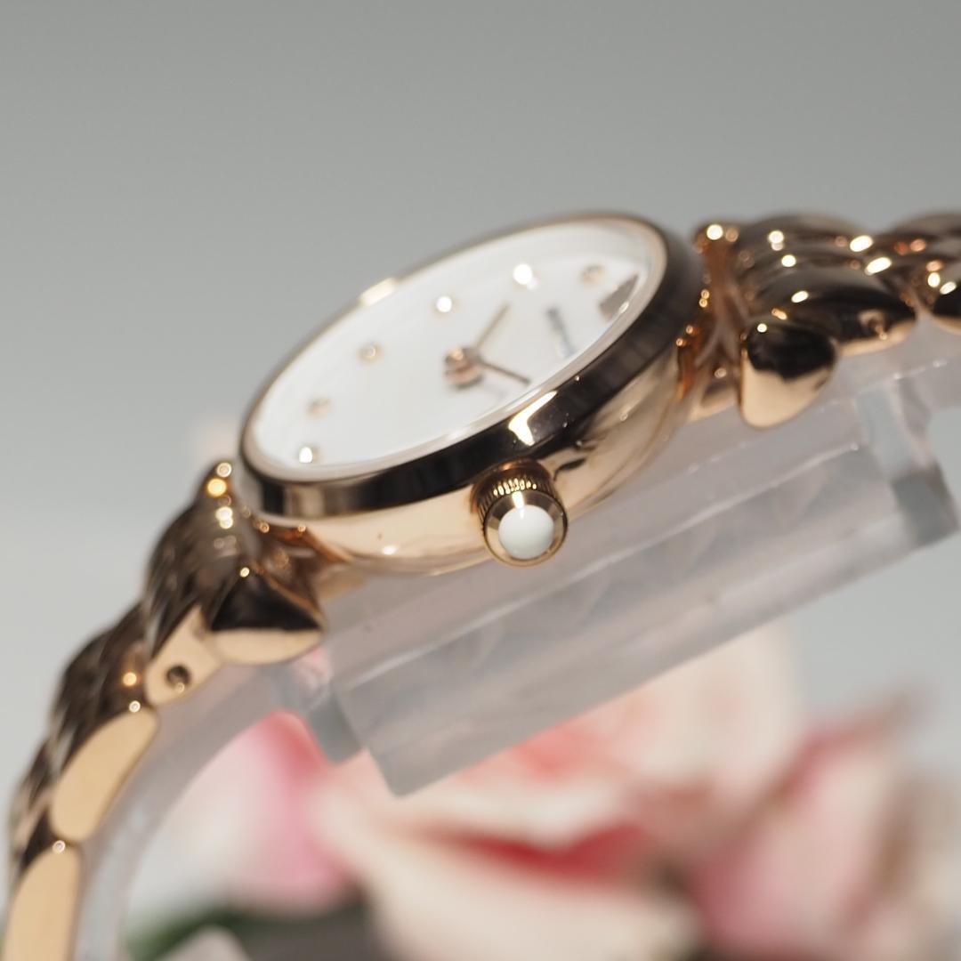 美品 アルマーニARMANI 11Pダイヤ シェル 腕時計 ゴールド F175