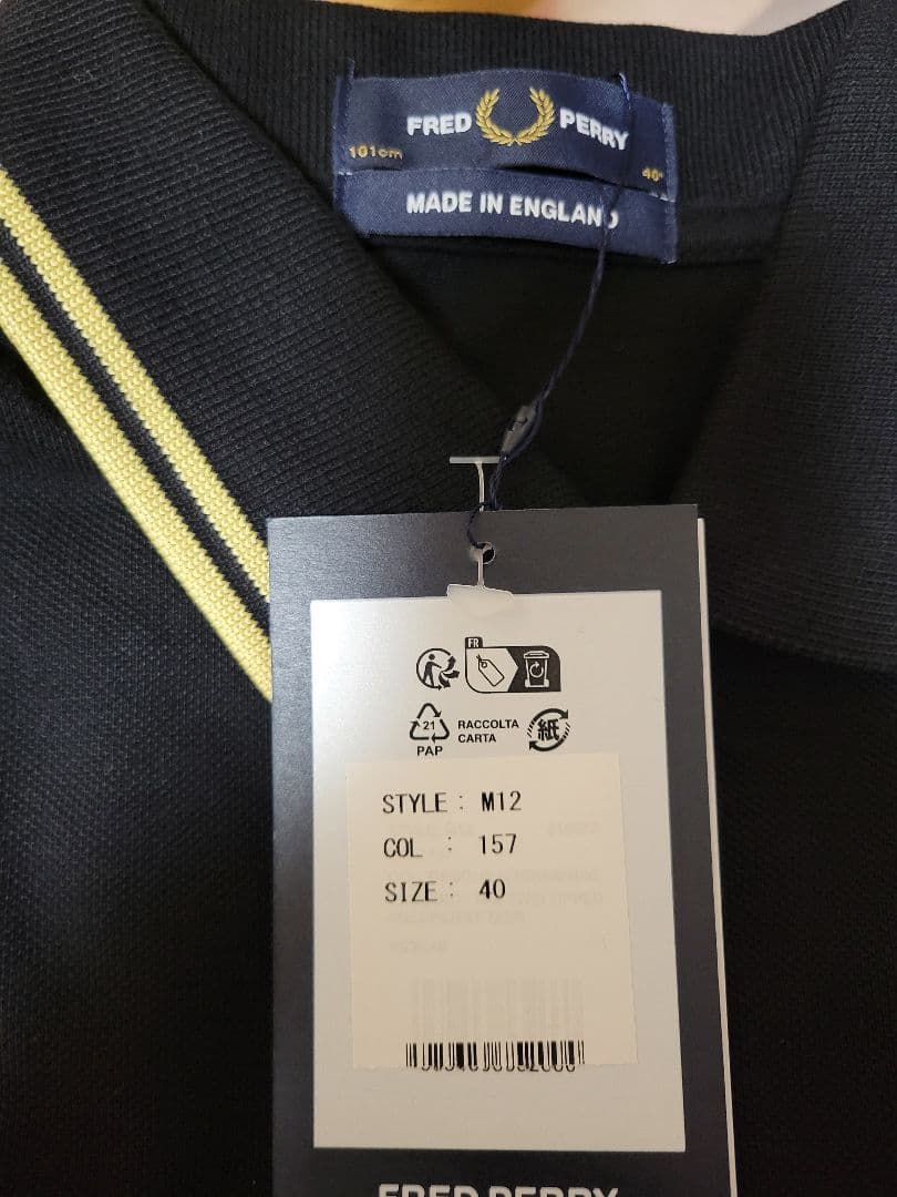 フレッドペリーポロシャツ　M12 ブラック×ゴールド　40サイズ　新品未使用