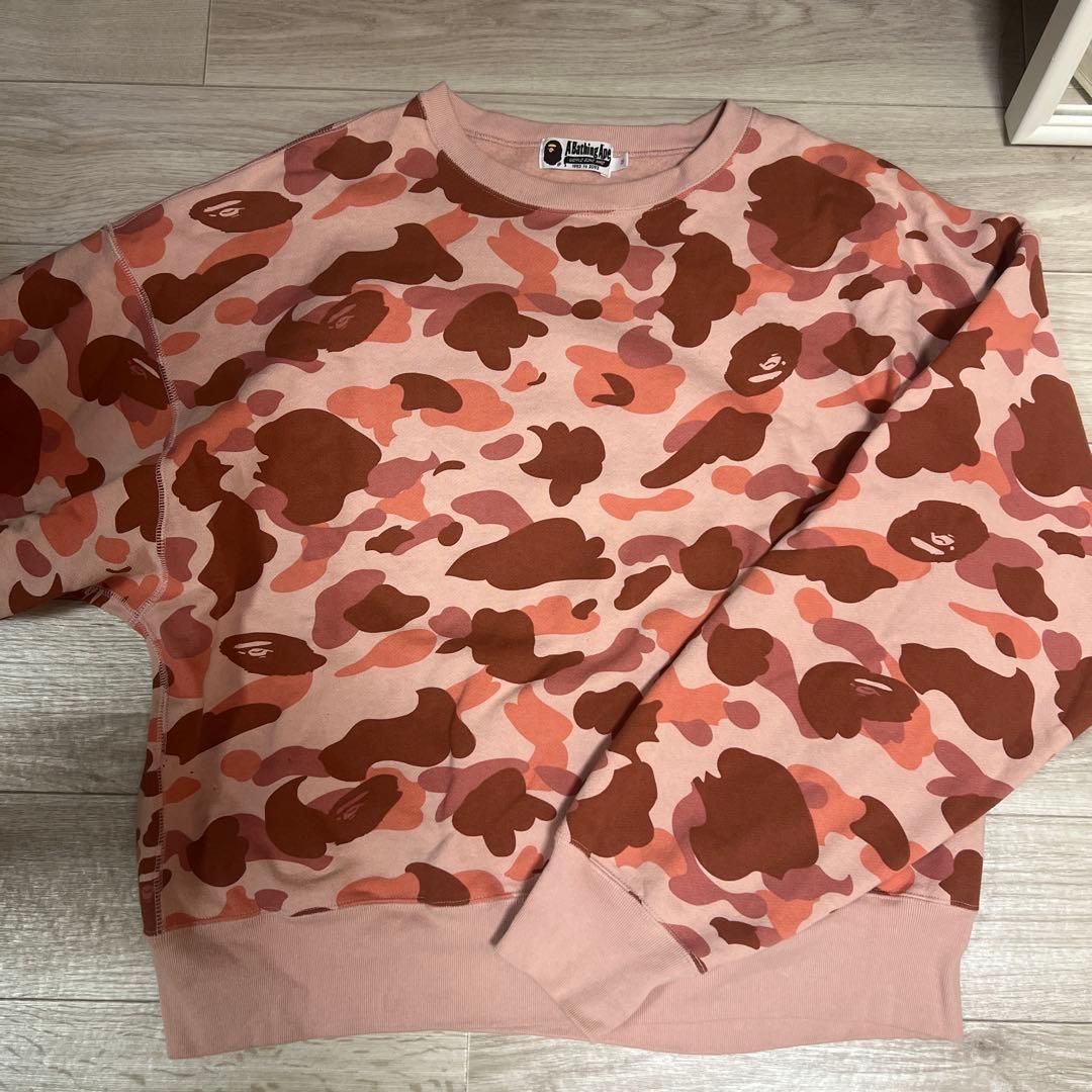 A BATHING APE 1ST CAMO CREWNECK ピンクトレーナー
