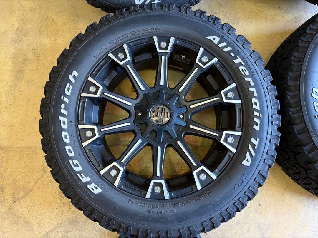 りょう　ランクル３００ ２０インチ【マーテルモンスター】