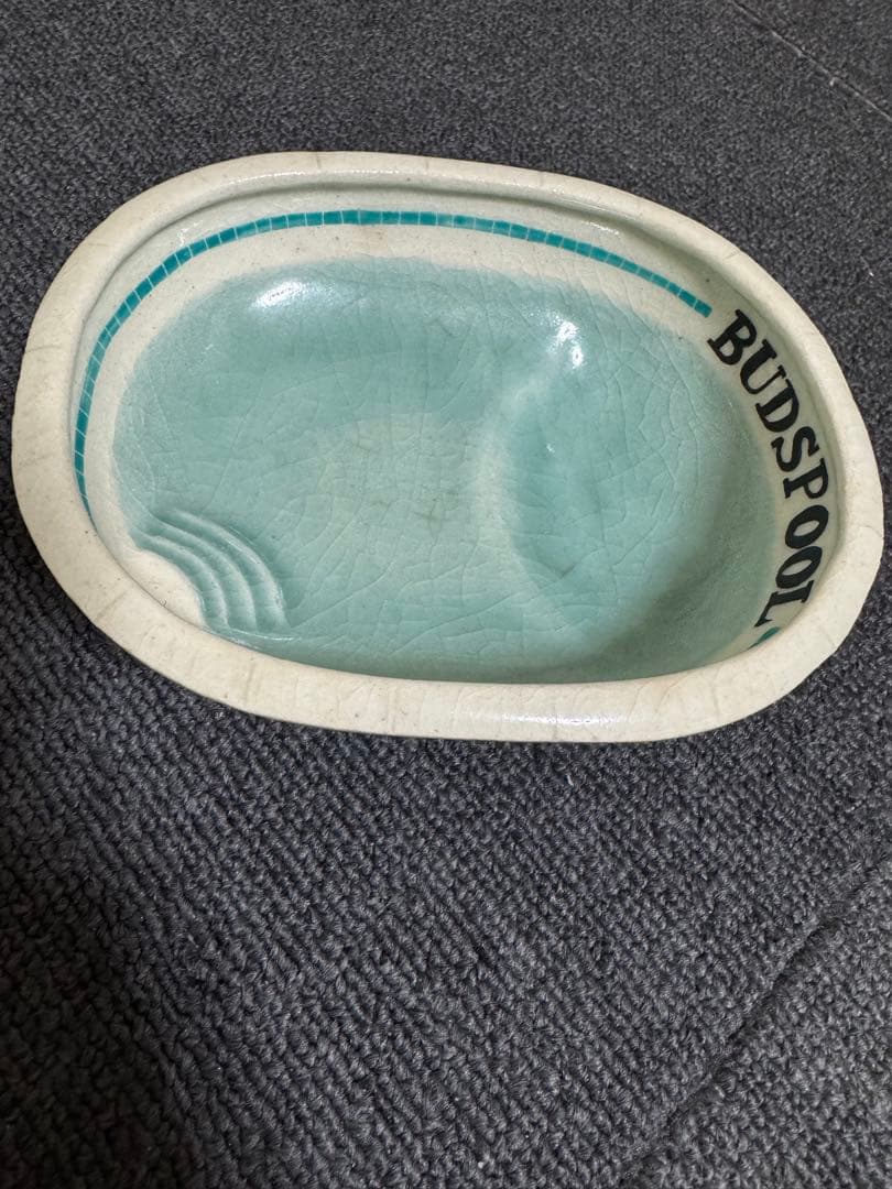 Buds pool 灰皿 舐達麻