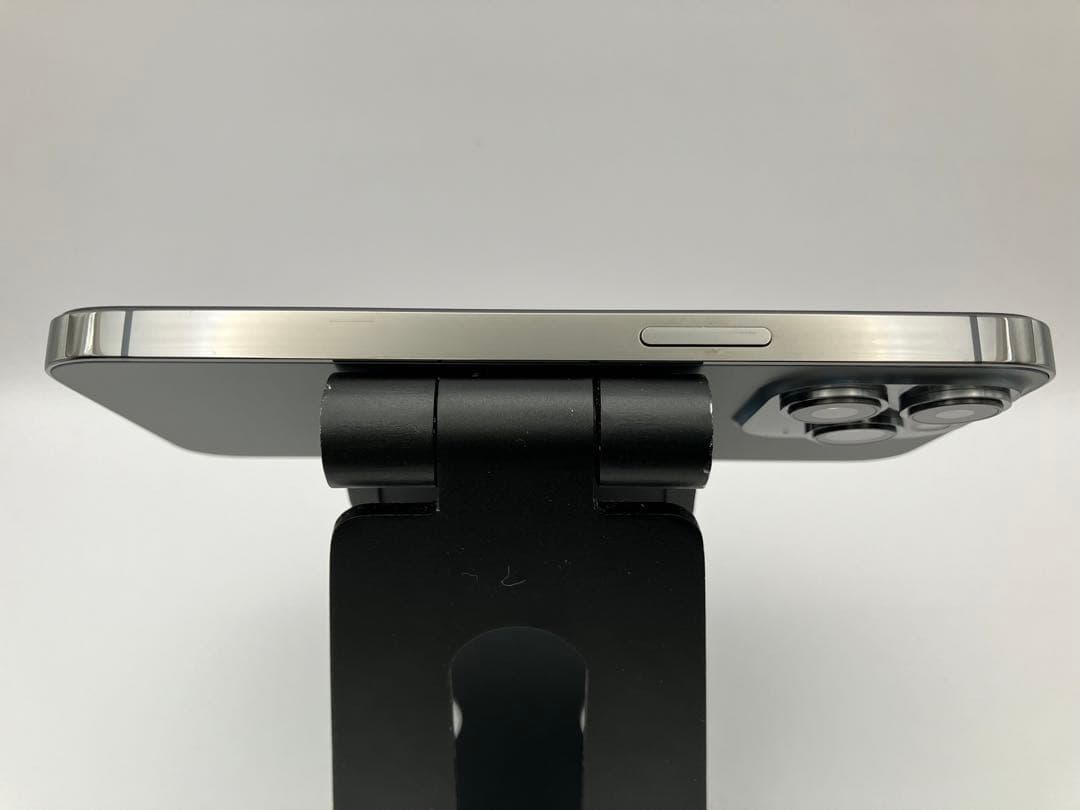 iPhone 13 Pro グラファイト 256GB 本体 中古品