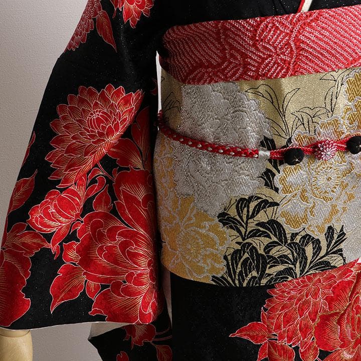 ◆正絹振袖7点セット◆黒地に赤の花柄＆白◆ご成人式　HK39123