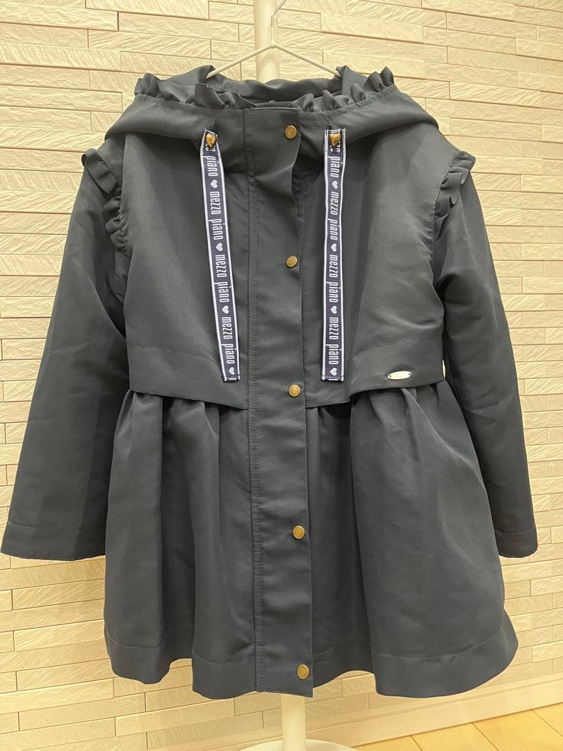 極美品　メゾピアノ　ネイビー フリル　フードジャケット　130