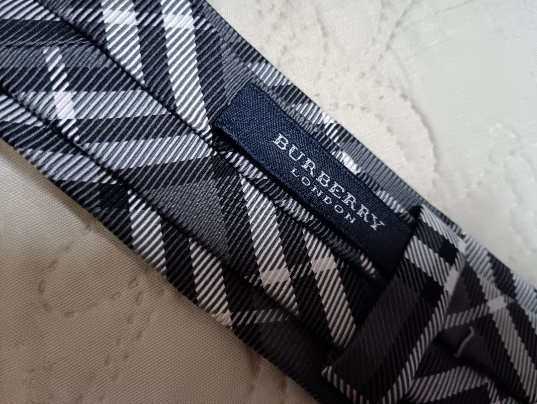 BURBERRY　キッズ　フォーマル4点セット