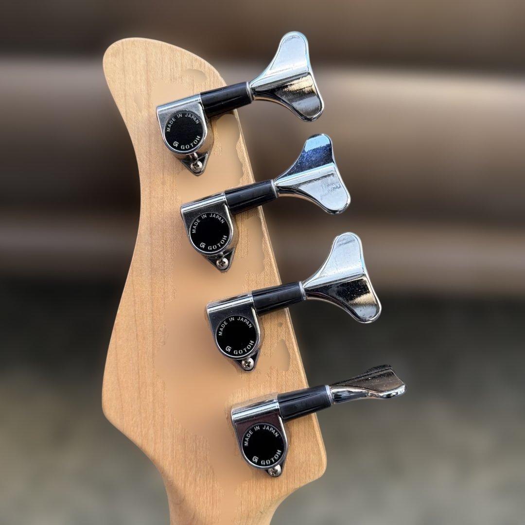 FERNANDES エレキベース