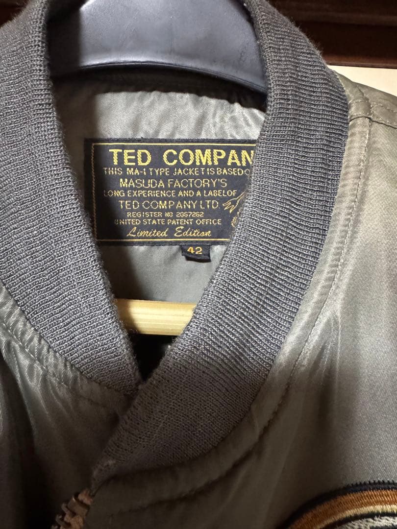 テッドマンオリーブMA-1 フライトジャケット パッチ付きサイズ42