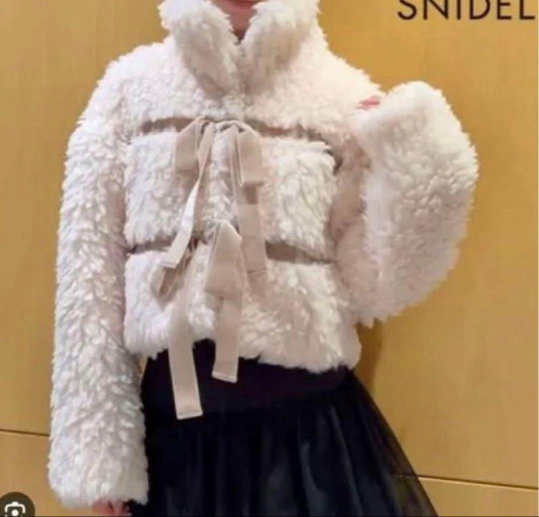 SNIDEL リボンボアショートコート ピンク