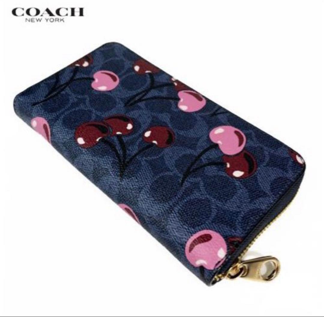 新品未使用 コーチ COACH チェリー柄 長財布 プレゼント 大人可愛い
