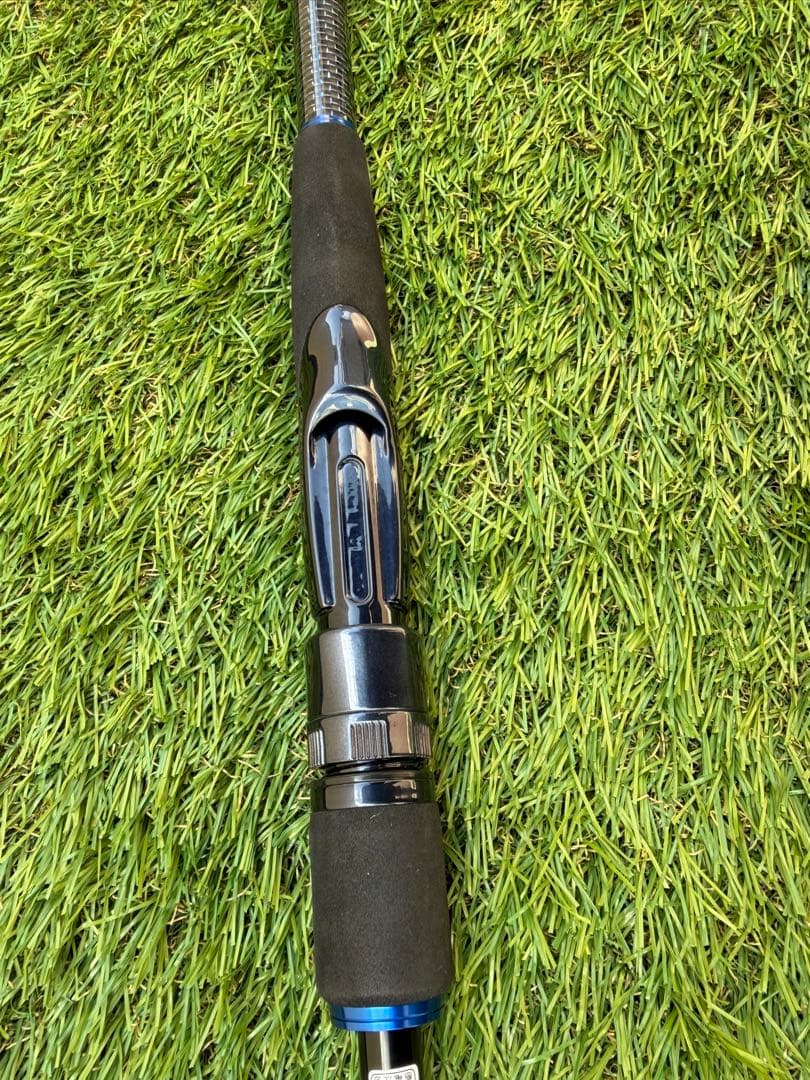 BlueBlue ヘンニハル77M 美品、使用8回、保証書なし