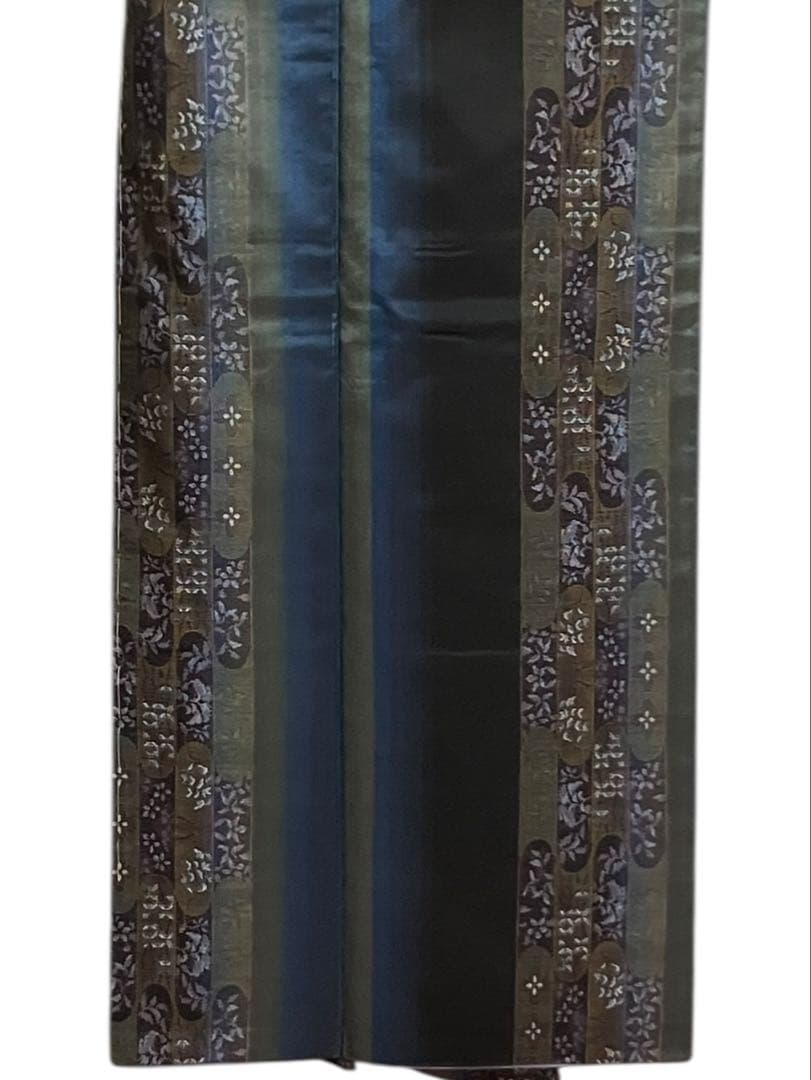 本場大島紬 経緯絣 小紋 縦縞 花文 桜 美品 イ6630