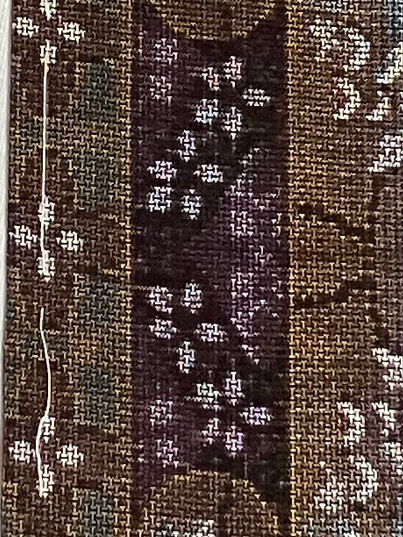 本場大島紬 経緯絣 小紋 縦縞 花文 桜 美品 イ6630