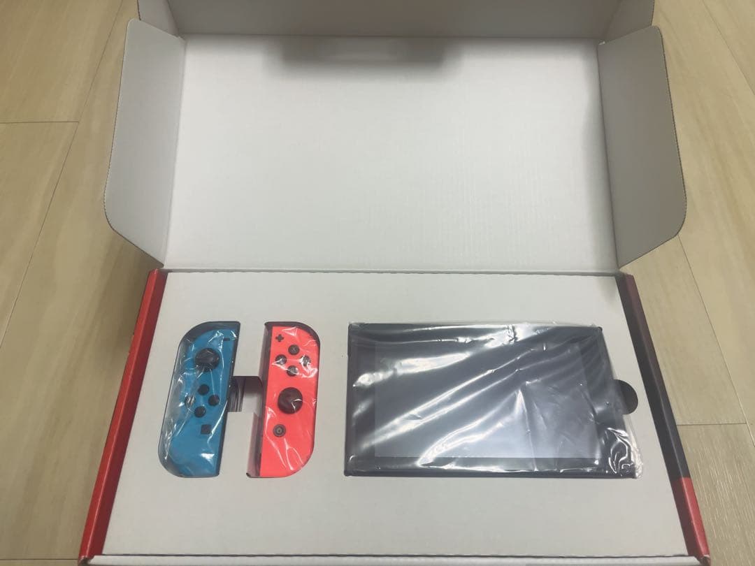 Nintendo Switch ネオンレッド/ネオンブルー