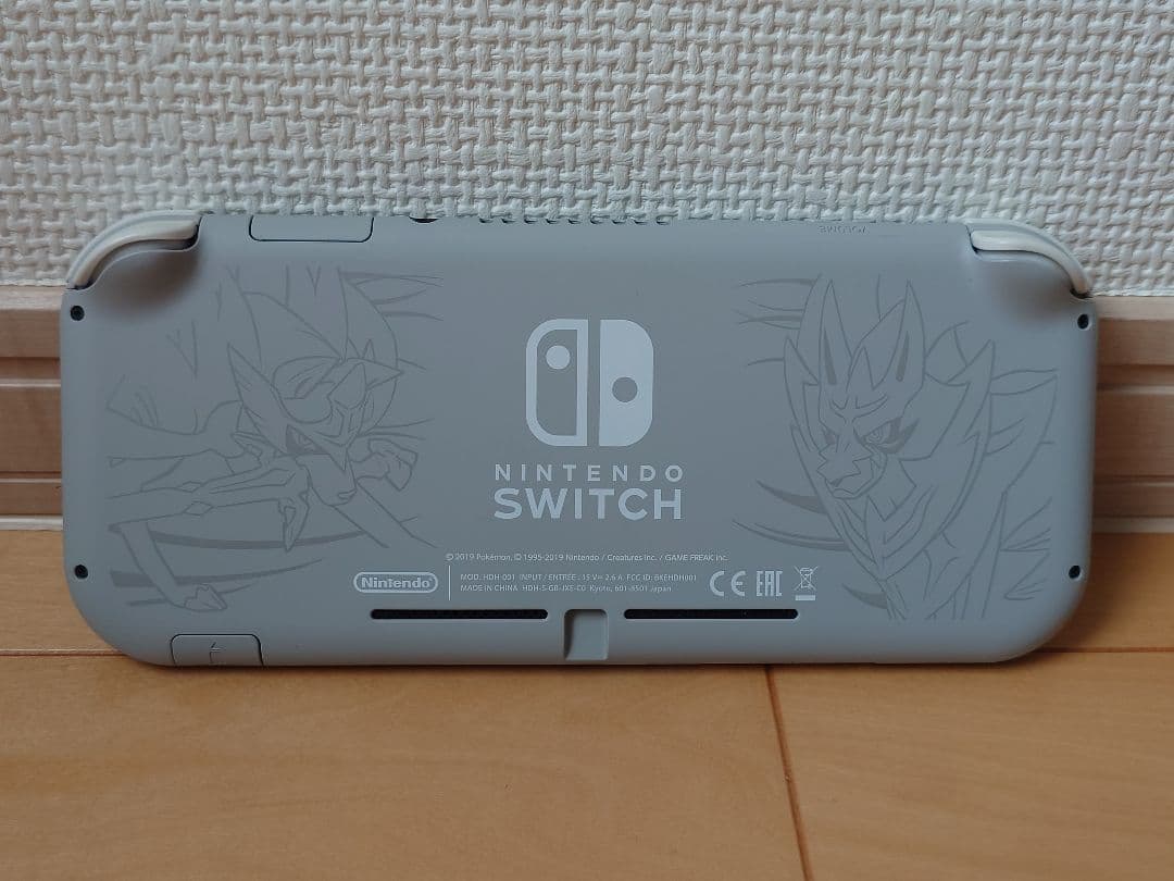 Nintendo Switch Lite ザシアン・ザマゼンタ ＋α