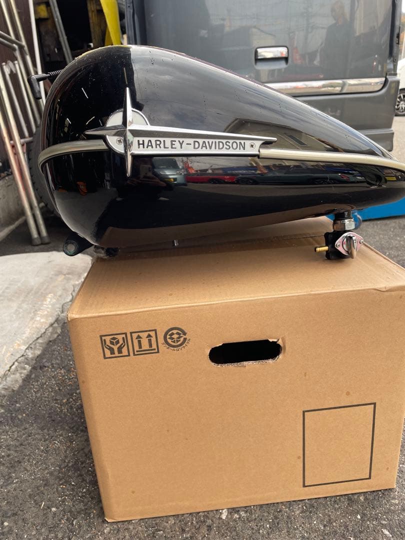 flsts タンク tc88 ハーレー