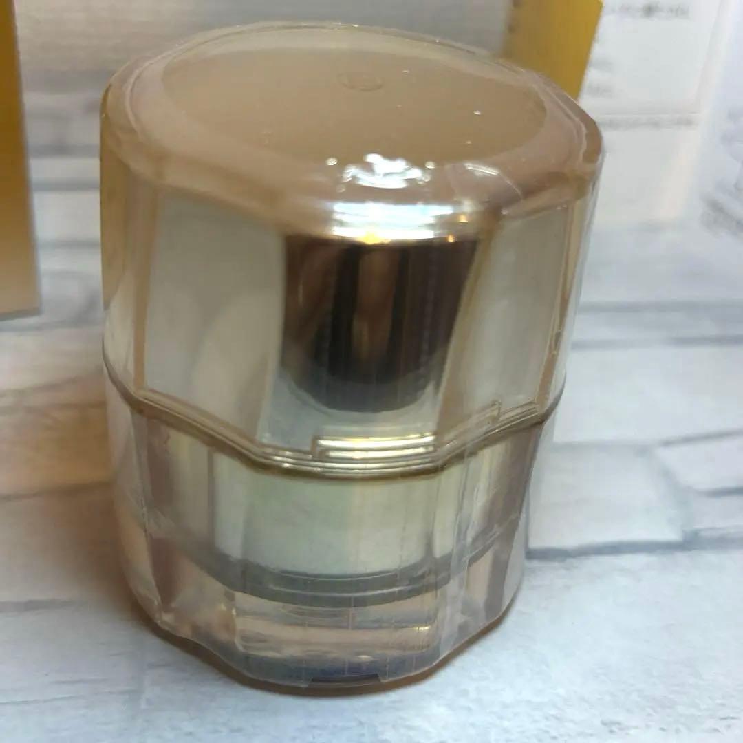 フェイスクリーム MENARD ILLUNEIGE cream