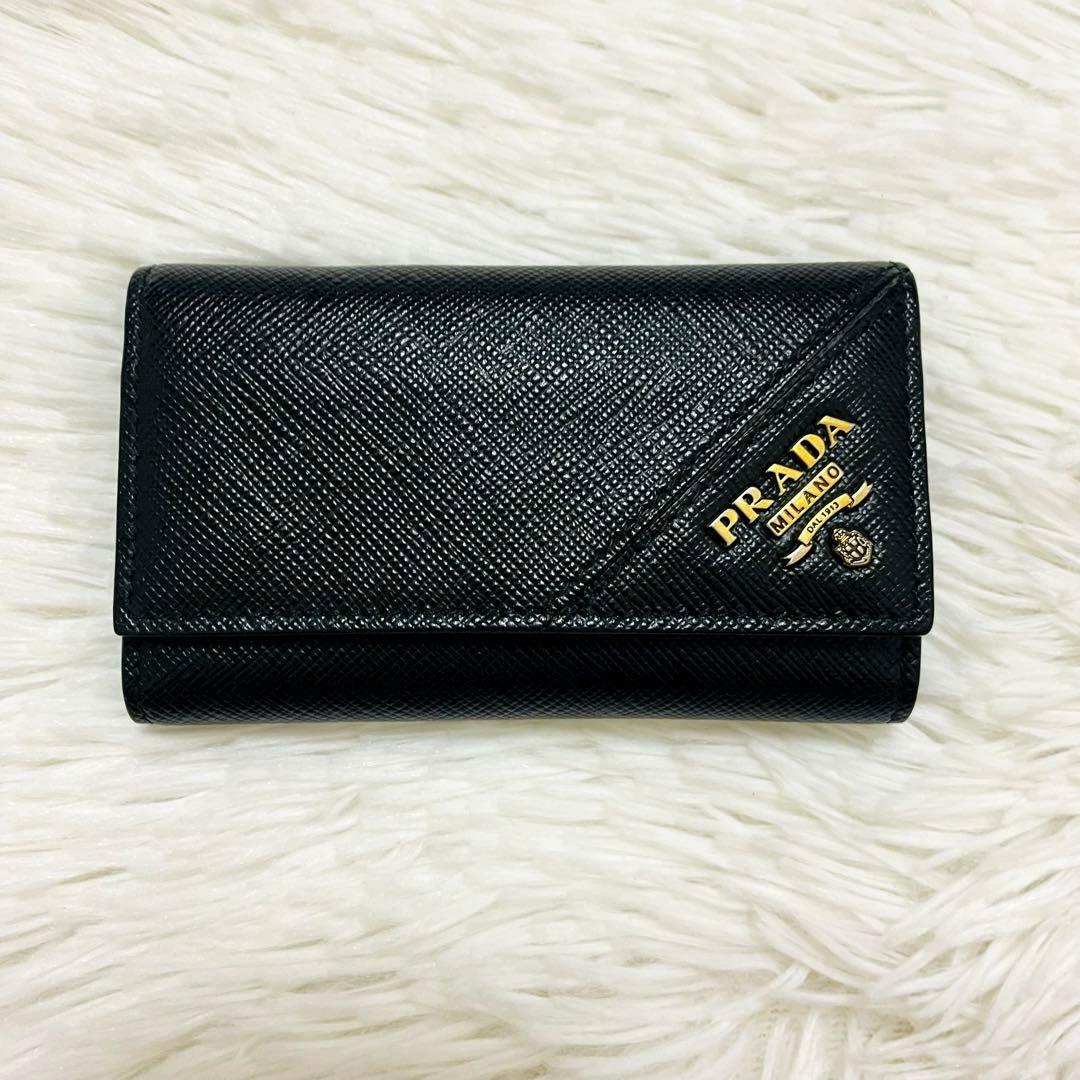 極美✨PRADA キーケース 6連 サフィアーノレザー ブラック