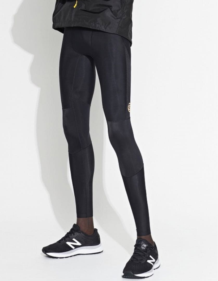 SKINS ブラック コンプレッションレギンス　series5