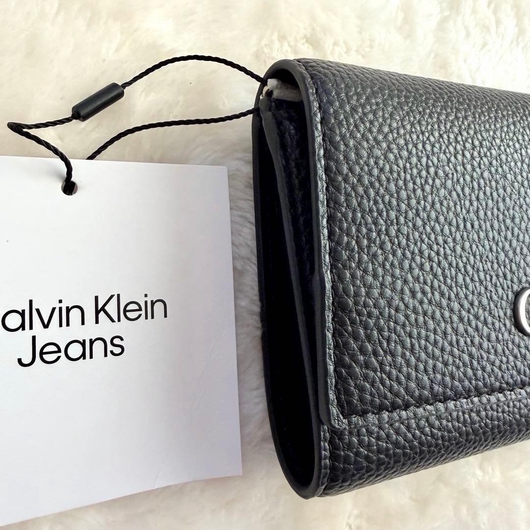 海外限定✨タグ付き未使用 カルバンクライン CKメタルロゴ 三つ折り財布 シボ調