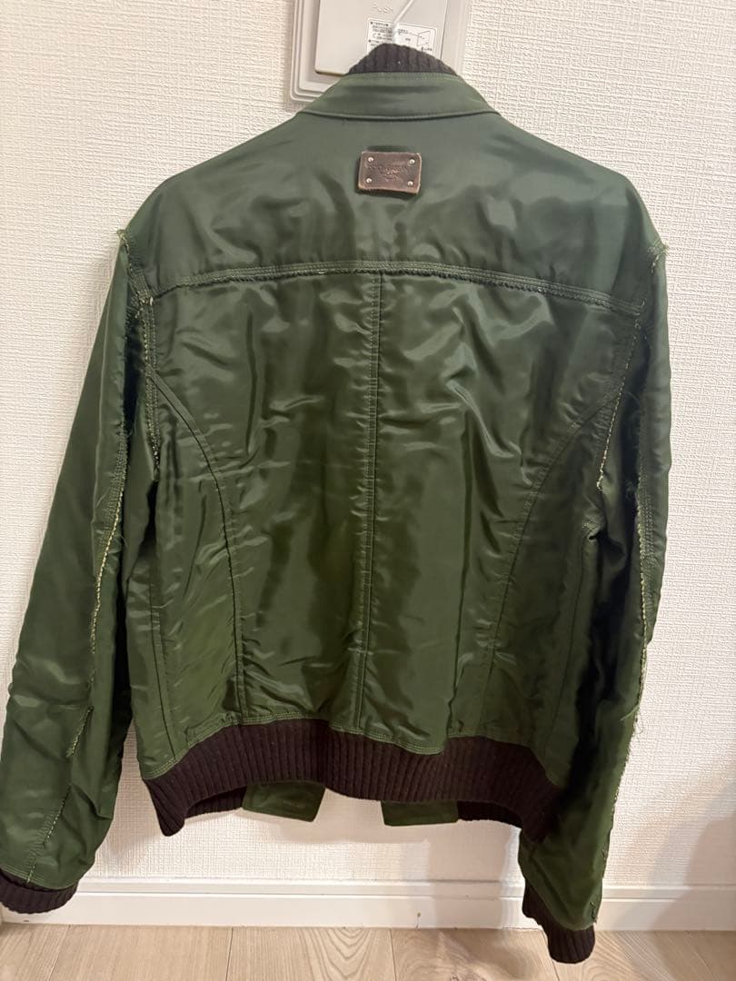 値下げしました。 DOLCE & GABBANA MA-1ジャケット サイズ48