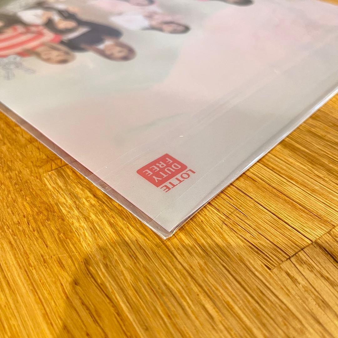 TWICE ロッテ免税店 銀座店限定 トレカ クリアファイル