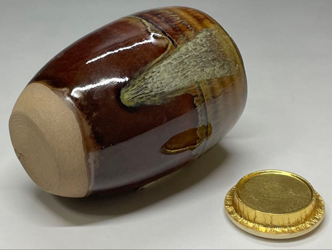 高取喜恵　肩衝茶入　高取焼　四方桟共箱　栞　yy14