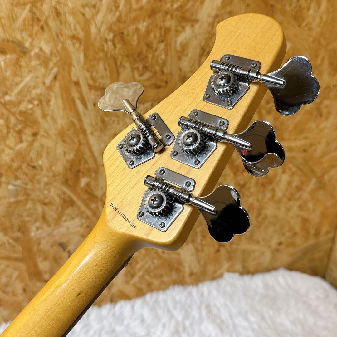 STERLING/Musicman SUB スティングレイ ミュージックマン