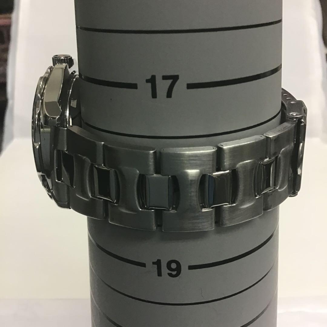 ❣️SEIKO セイコー❣️5 SPORTS 自動巻き　シースルーバック腕時計23石