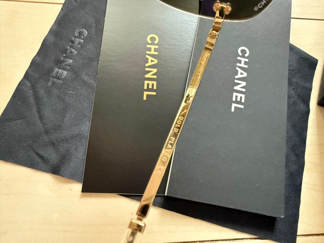 CHANEL ミラーゴールド サングラス　メンズ