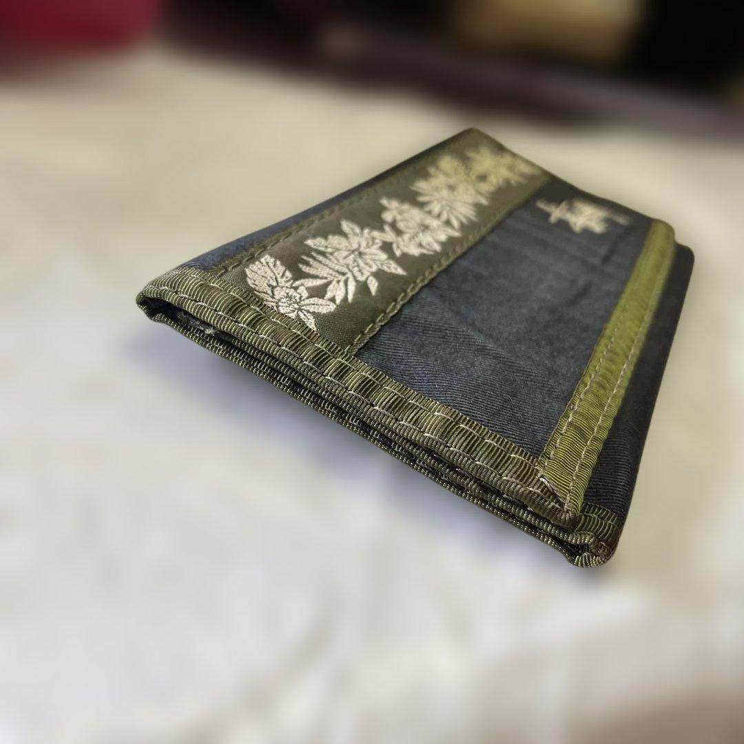 本日限定価格　STUSSY ステューシー 三つ折り　長財布　ブラック×カーキ