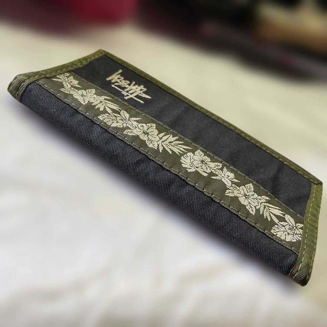 本日限定価格　STUSSY ステューシー 三つ折り　長財布　ブラック×カーキ