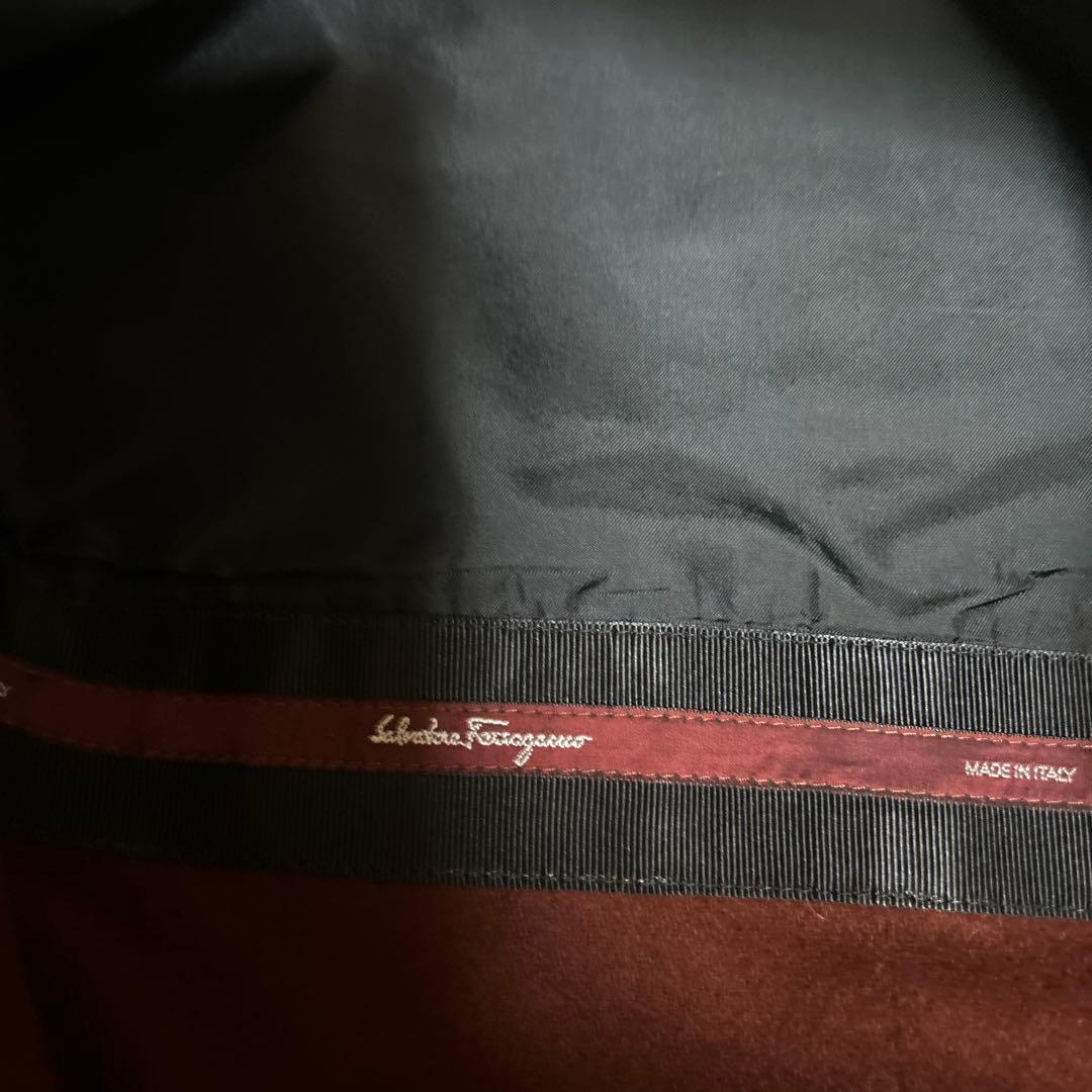 パピSalvatoreFerragamo ピーコート 黒. Mens M